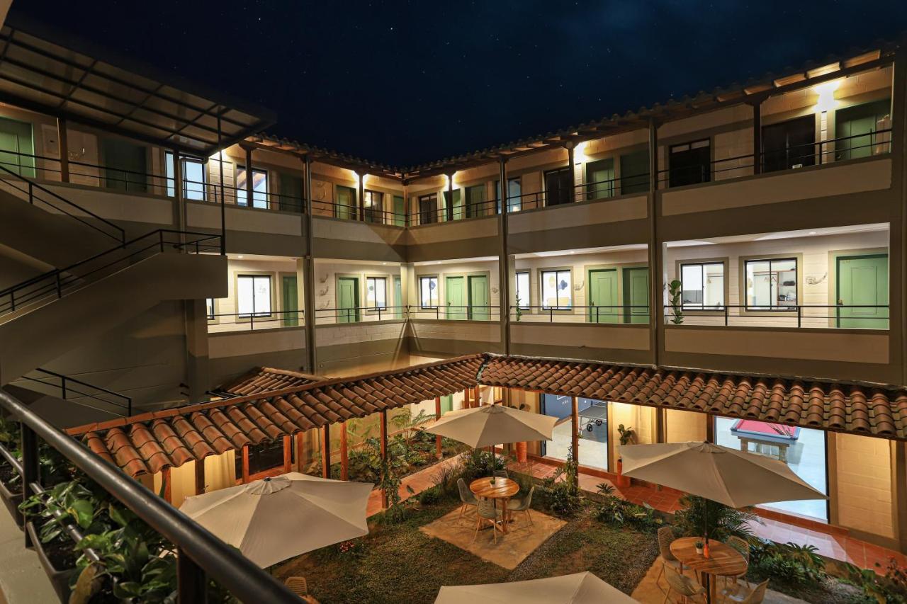 Soy Local Guatape Hotel Exterior photo