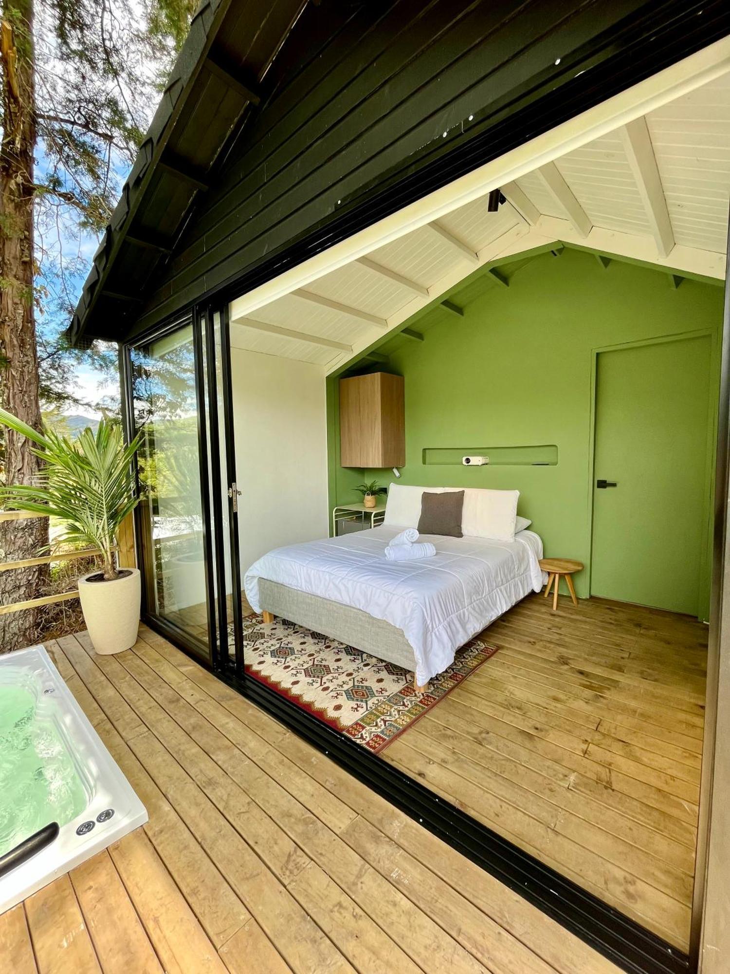 Soy Local Guatape Hotel Exterior photo